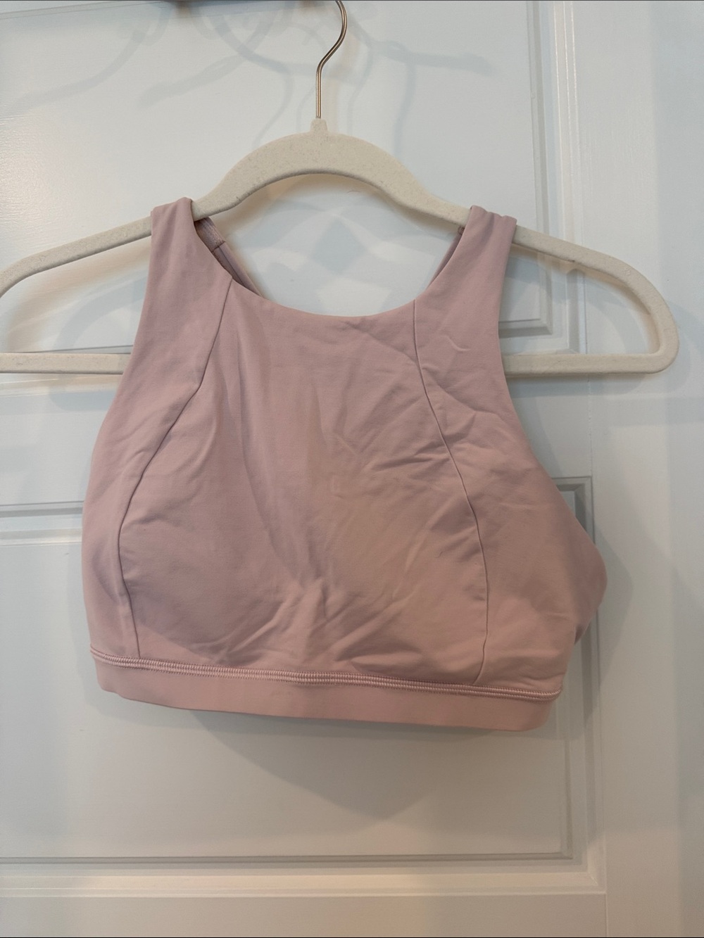 Lululemon high neck Criss crossed sports bra size 8